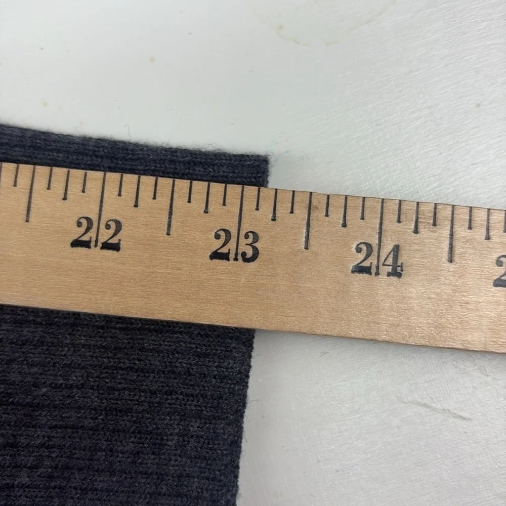 Lord‎ & Taylor Cardigan Womans XS Merino Wool